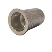 Complètement aluminium